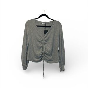 NWT LA made Heather Gray Ruched Long Sleeve Top size small